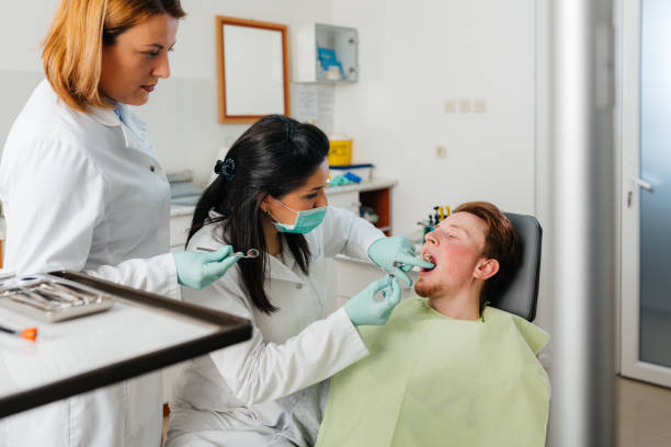 Best Emergency Treatment for Oral Infections in , NV